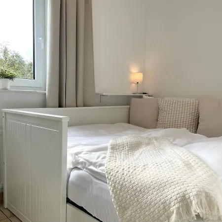 Haus Am Waldbad 21 Appartement *