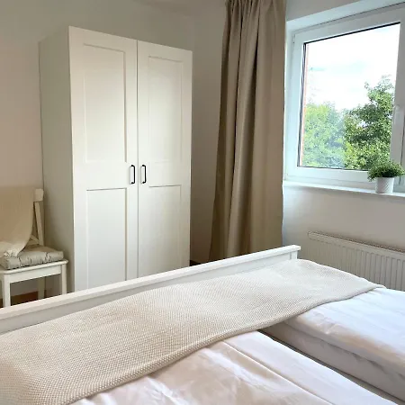 Haus Am Waldbad 21 *